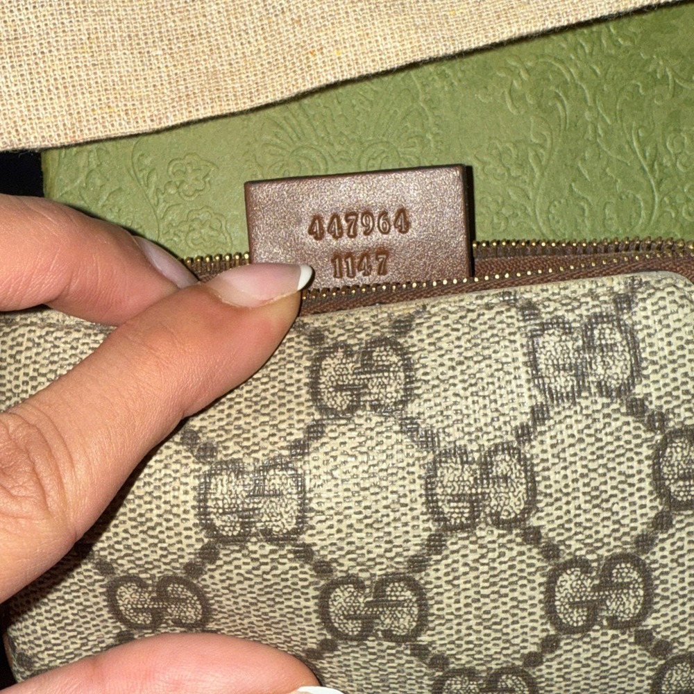 Gucci GG Supreme wallet key purse - Picture 4 of 5